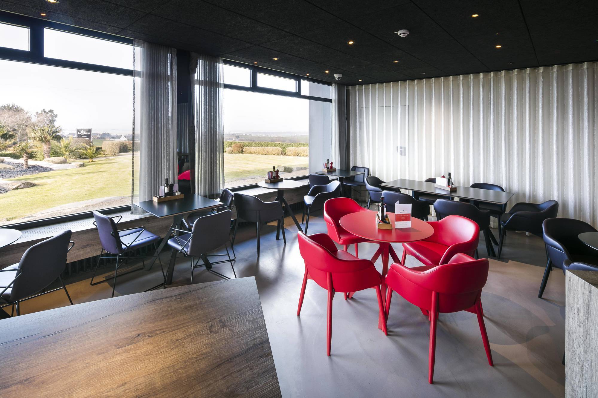 La Butte Hotell Plouider Eksteriør bilde